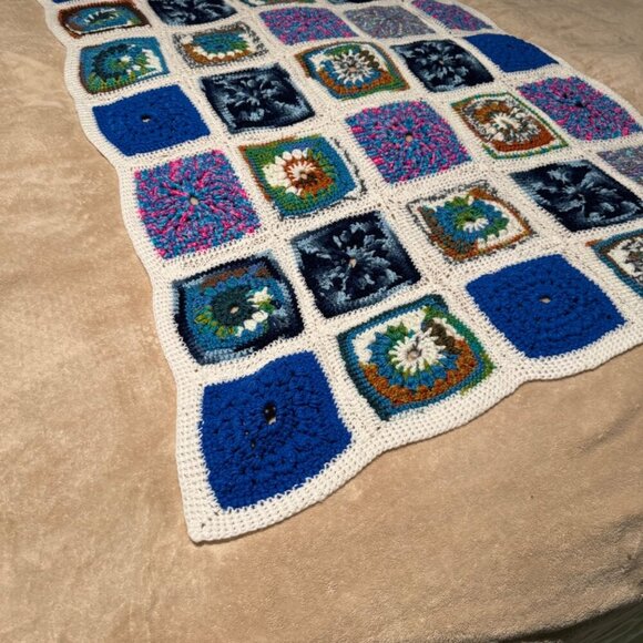 Vintage Blue Crochet Afghan Handmade Boho Chic Granny Squares 67” x 45”blue wh